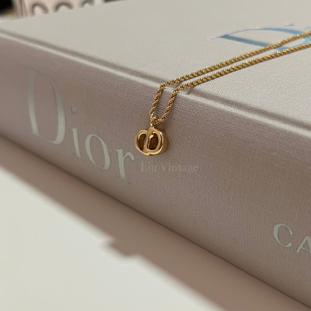 Vintage Dior 1.3cm CD Necklace
