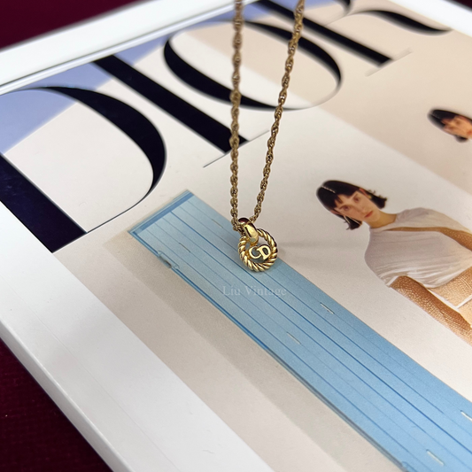 Vintage Dior Round Necklace (small)