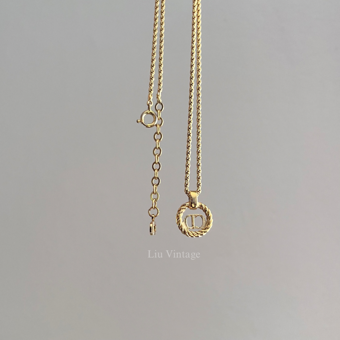 Vintage Dior Round Necklace