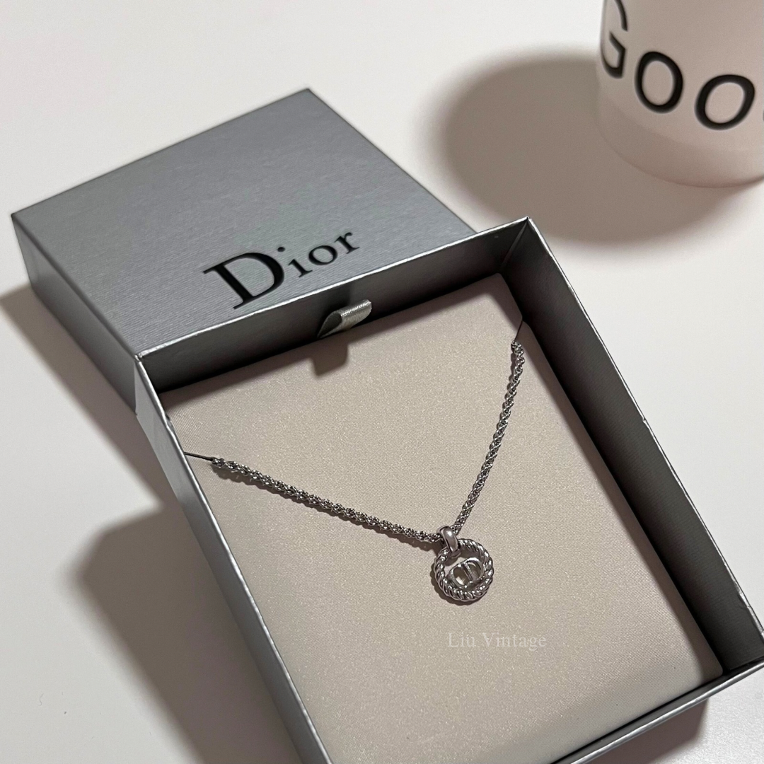 Vintage Dior Round Necklace