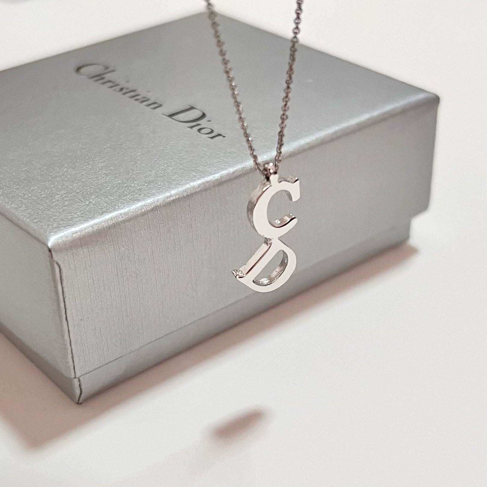 Vintage Dior CD Necklace in silver color – Liu Vintage