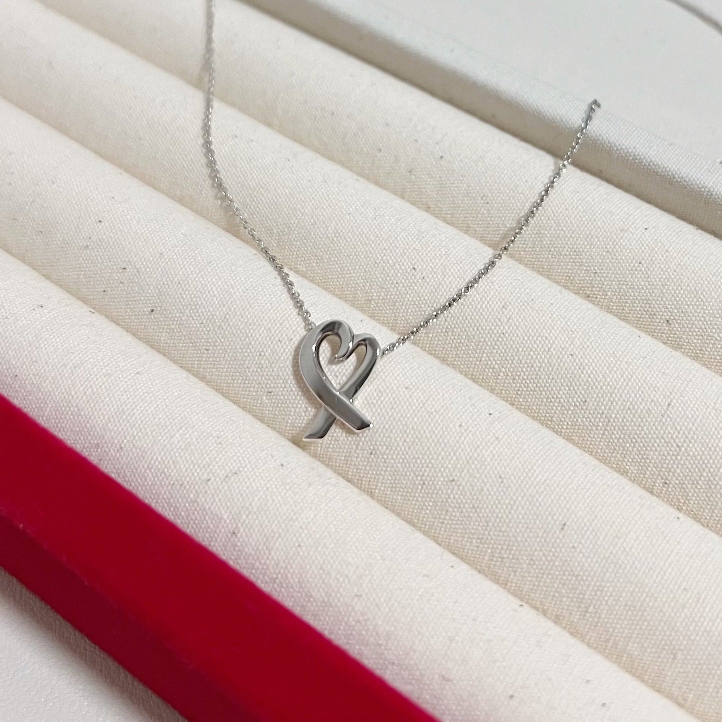 Vintage Tiffany & Co. Paloma Picasso Loving Heart Necklace