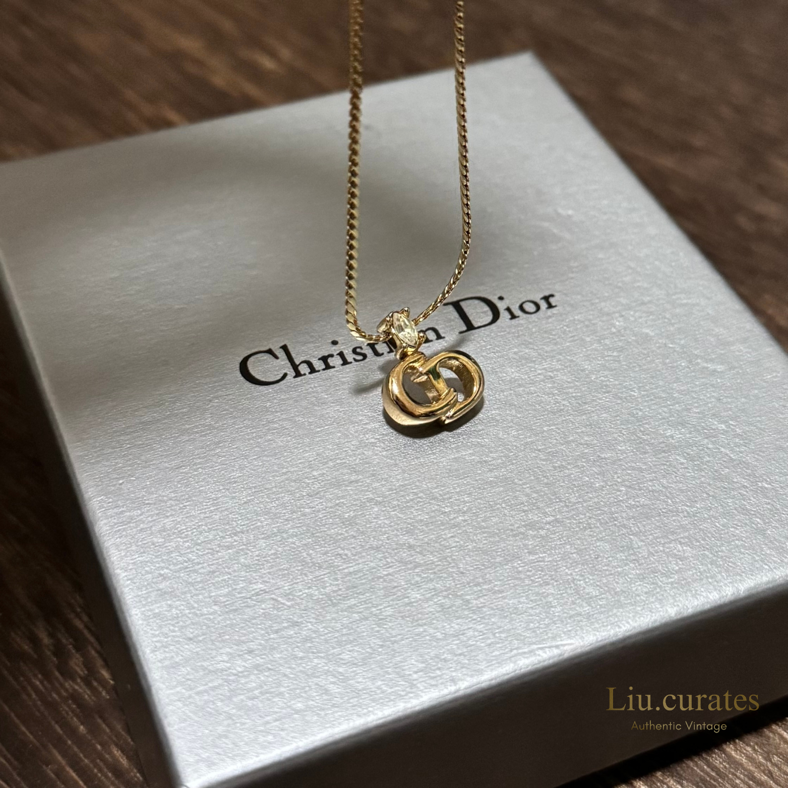✨未使用✨タグ付き‼️Dior ♡ Vintage ♡ necklace Vintage Dior CD Necklace (single rhinestone) – Liu Vintage
